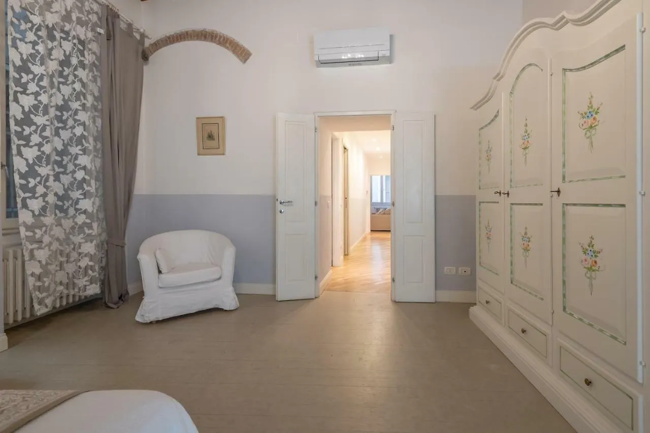 Apartments Florence - Altafronte Suite