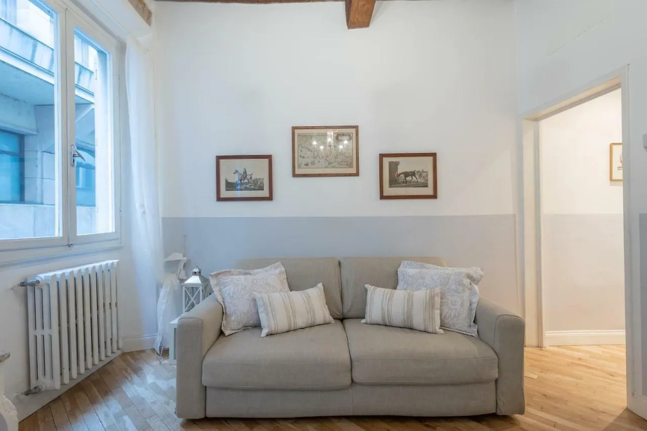 Apartments Florence - Altafronte Suite